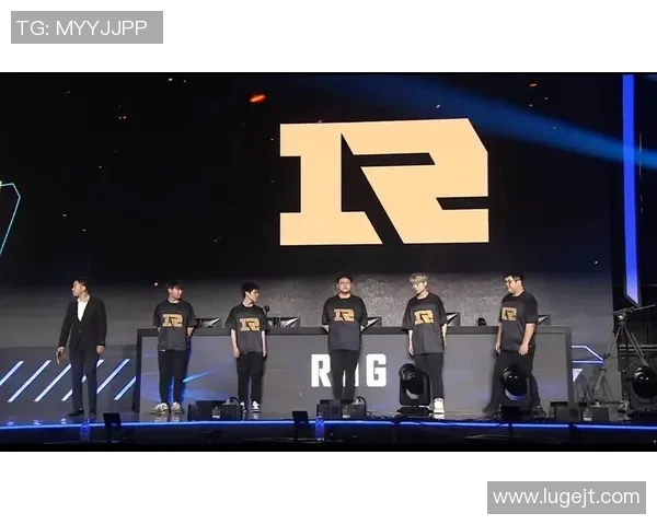 BLG强势对决RNG巅峰之战重燃赛场激情见证新王崛起时刻